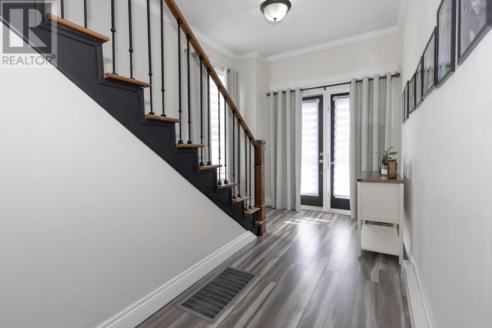 Property 22 of 40 of 28 Westminster Avenue