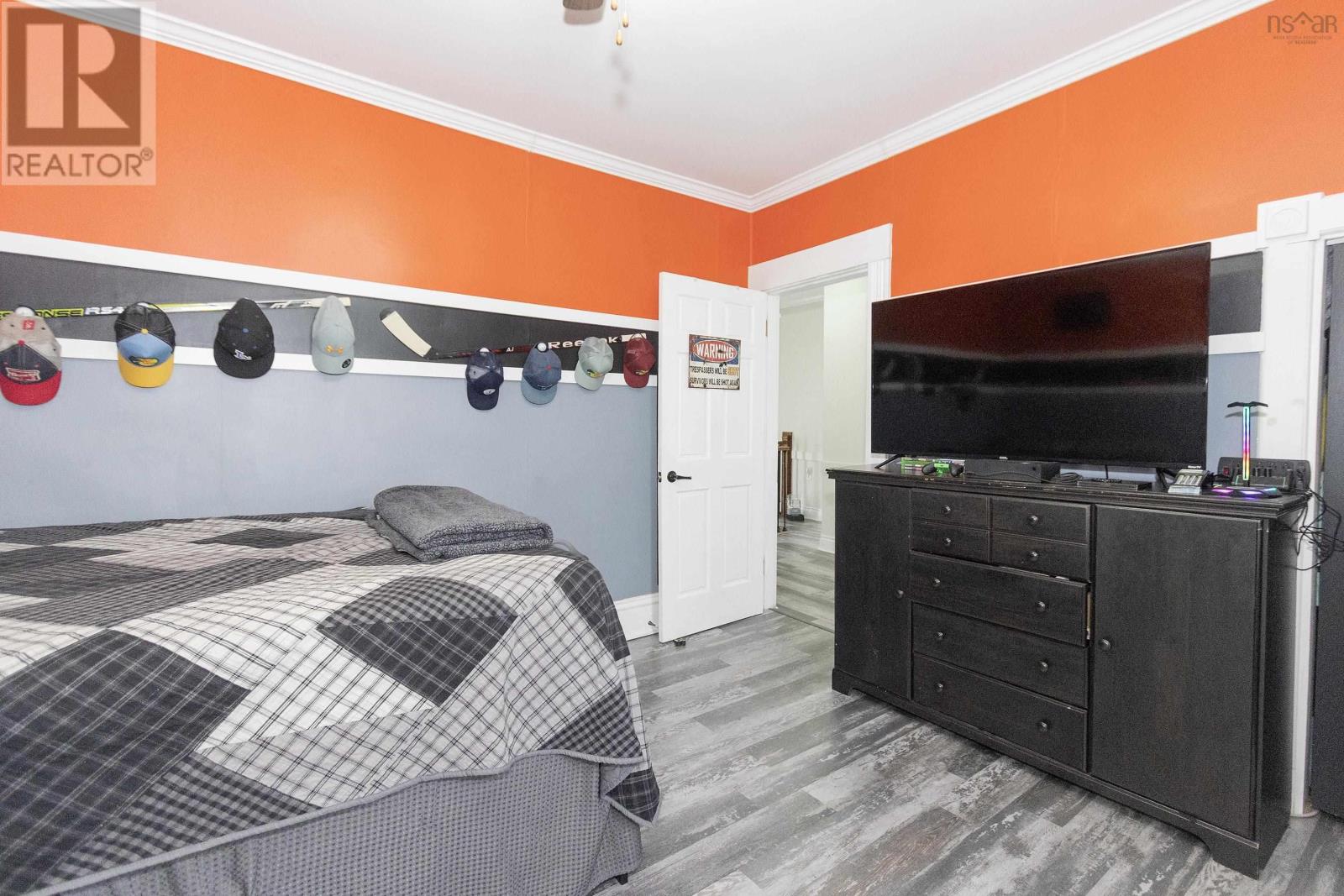 Property 31 of 40 of 28 Westminster Avenue