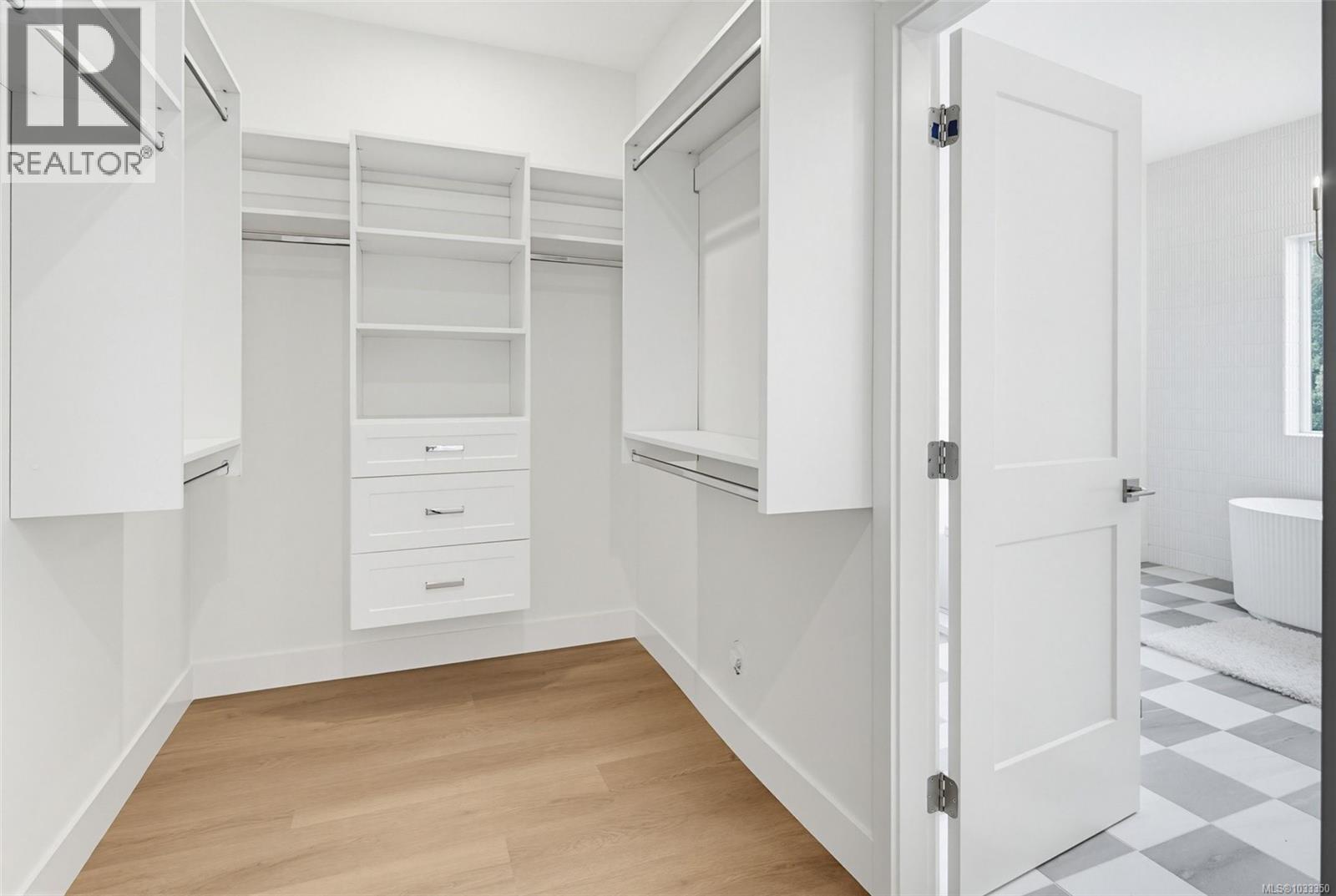 1248 Cedarbrook Way - 48