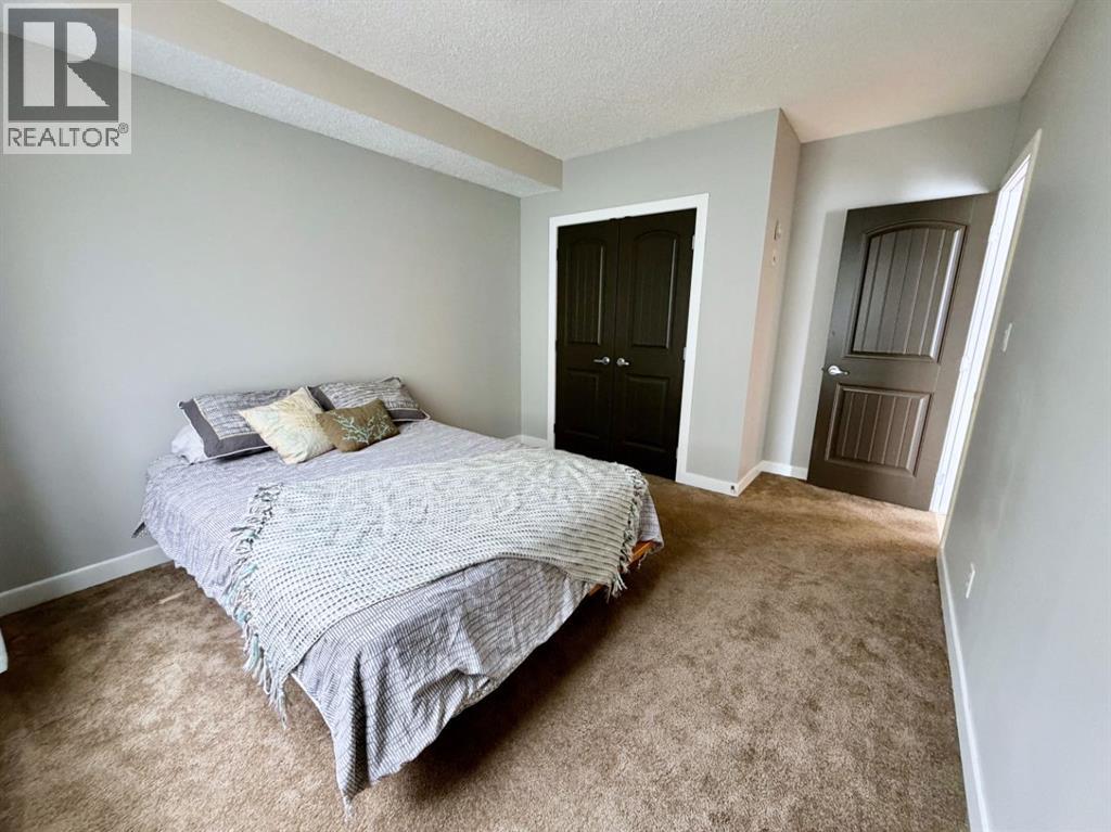 135 Sandpiper Road, Fort McMurray