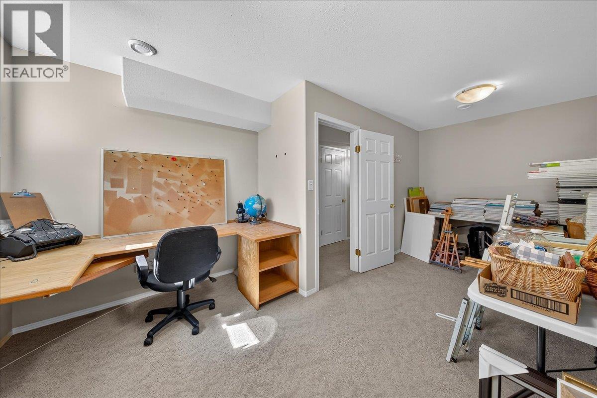 4882 Glen Eagle Drive - 30