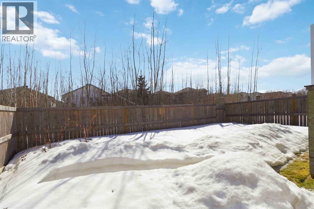 245 Warren Way, Fort McMurray