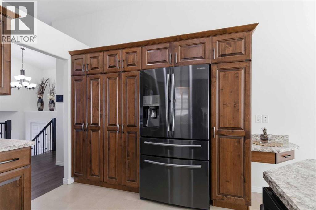 245 Warren Way, Fort McMurray