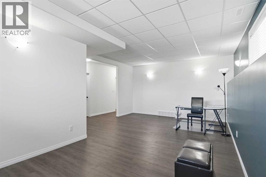 245 Warren Way, Fort McMurray