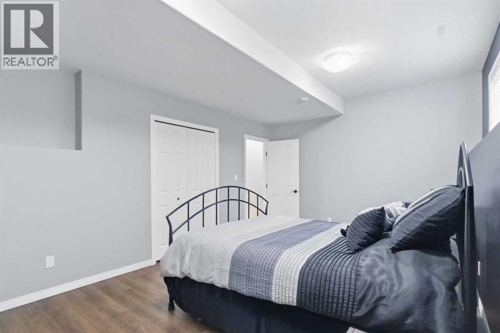 245 Warren Way, Fort McMurray