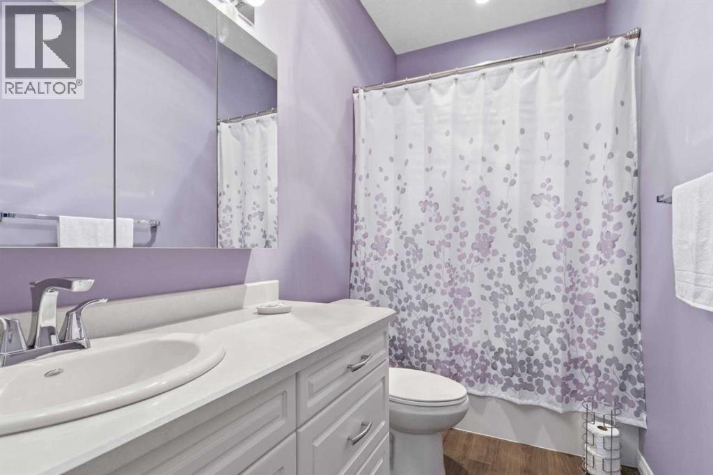 245 Warren Way, Fort McMurray