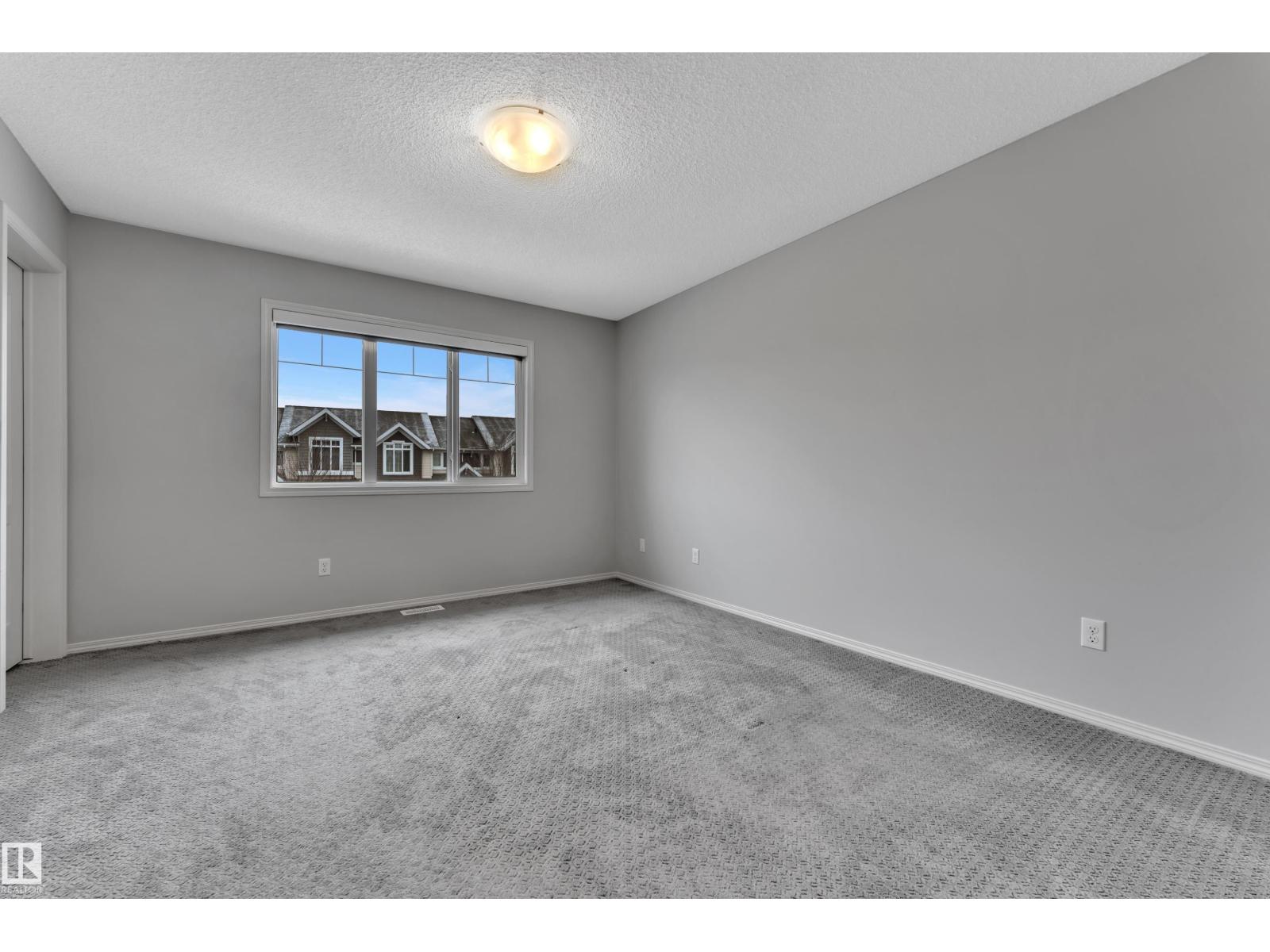 718 177 ST SW, Edmonton