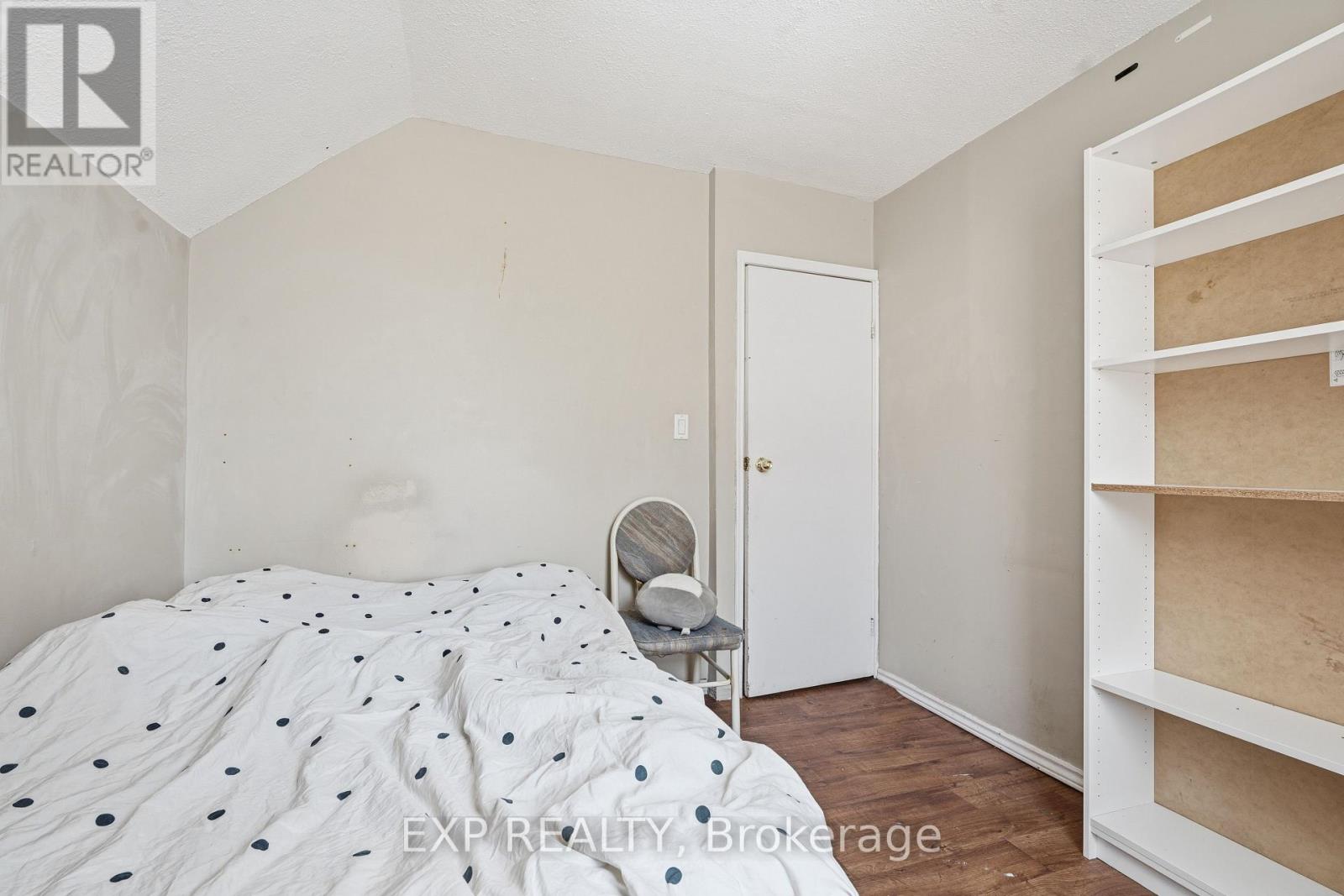 211 REBECCA STREET — photo 11