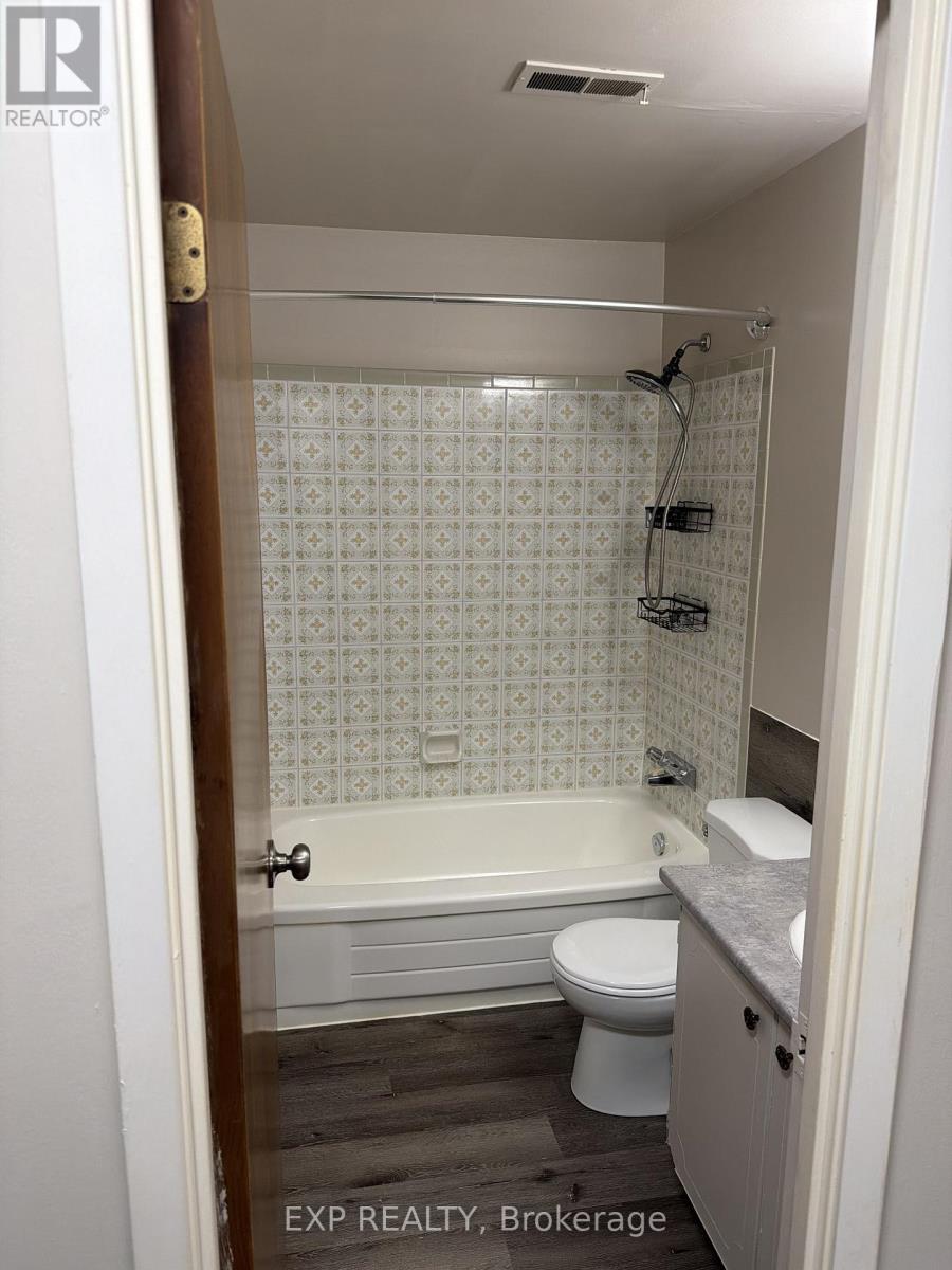 #204 187 LISGAR AVE AVENUE - 13