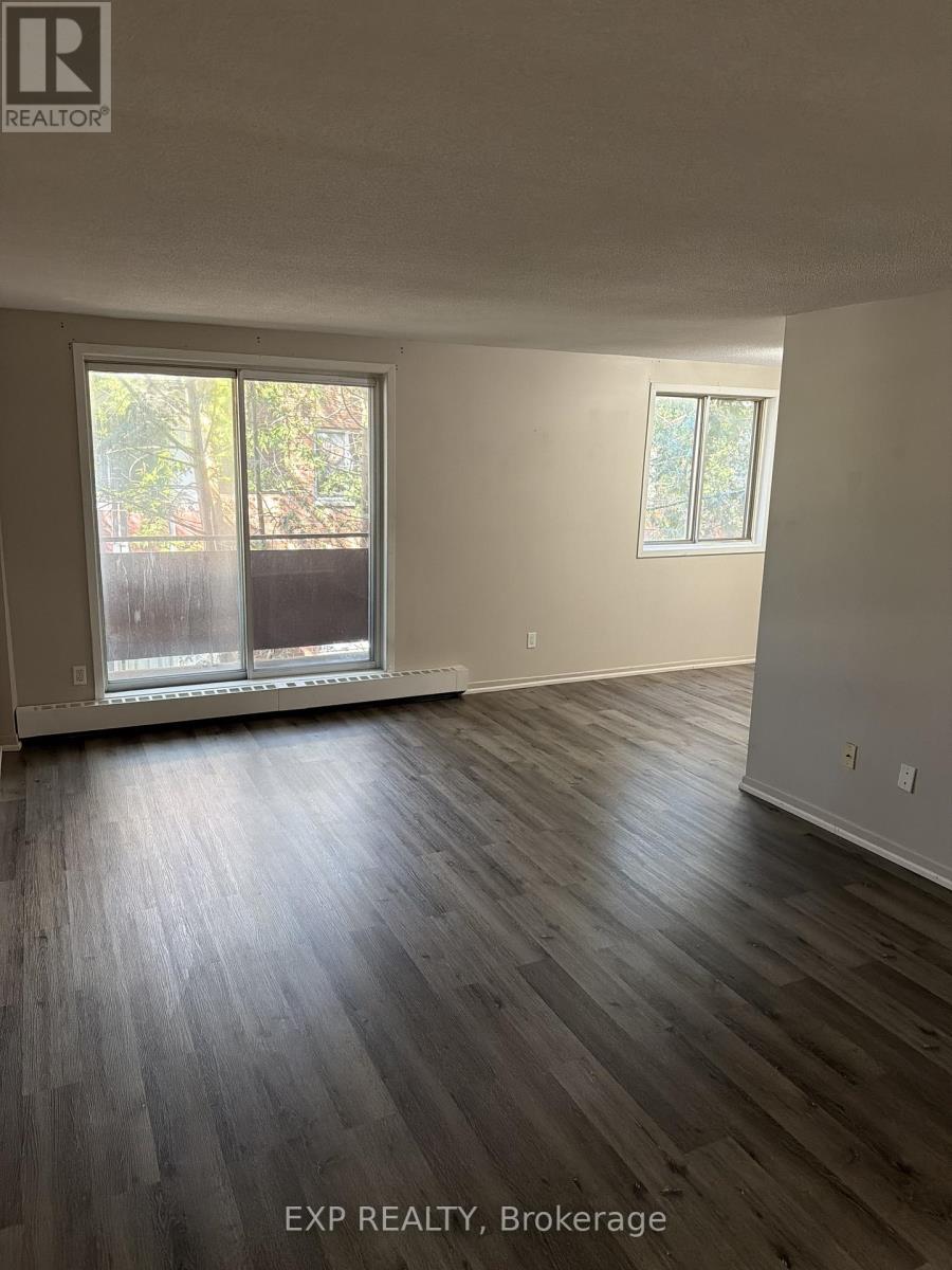 #204 187 LISGAR AVE AVENUE - 4