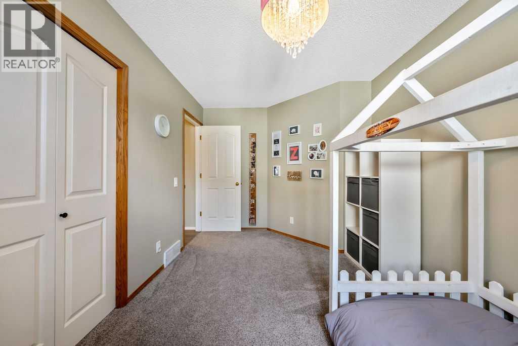 149 West Terrace Crescent, Cochrane