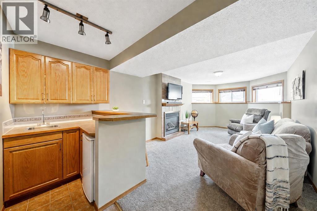 149 West Terrace Crescent, Cochrane