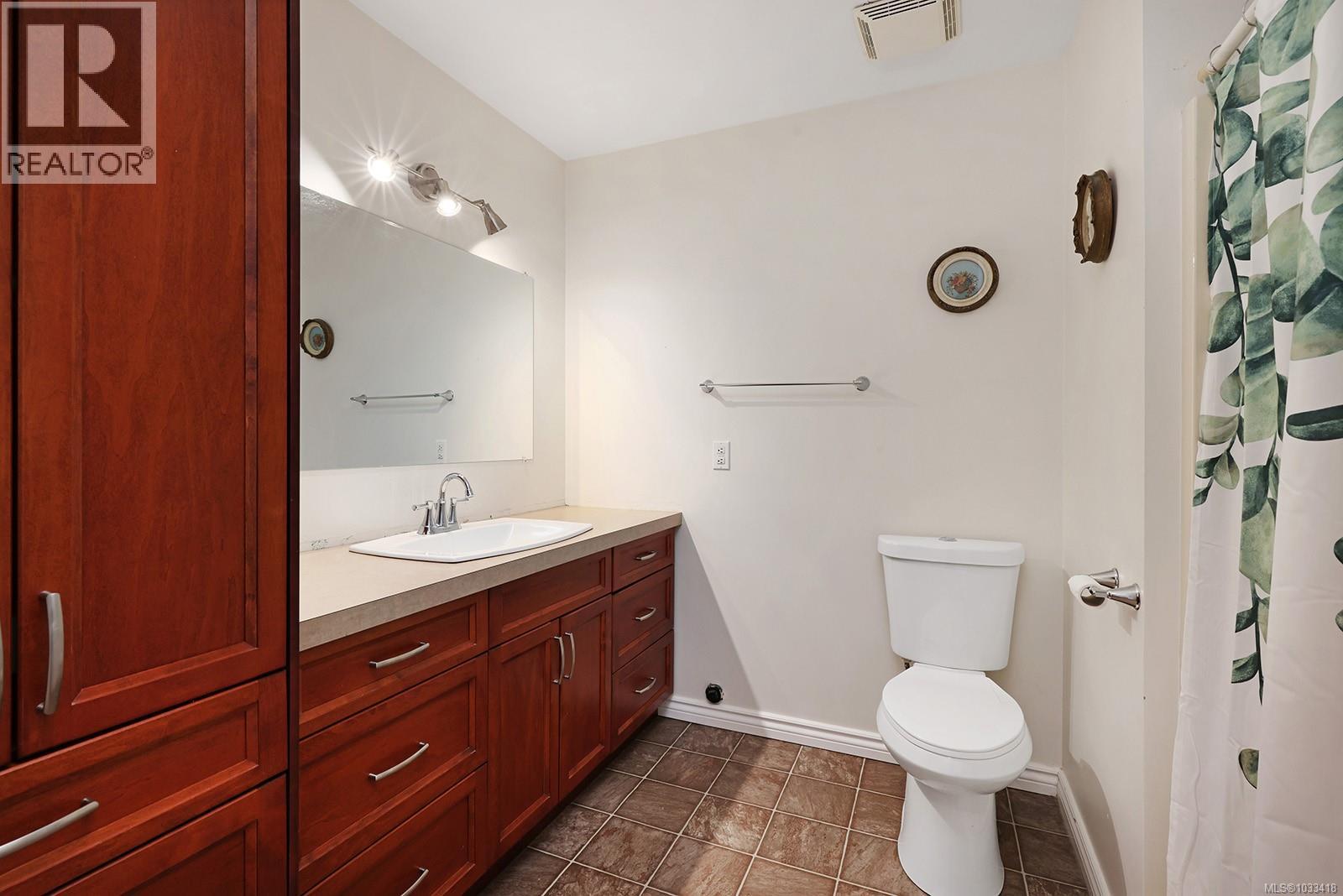 4648 Valecourt Cres - 19