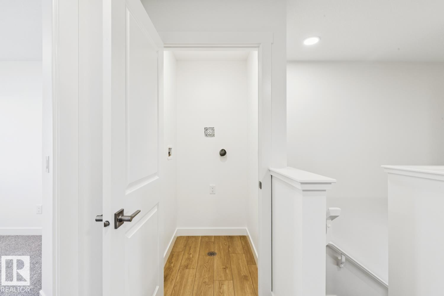 1605 210A ST NW, Edmonton