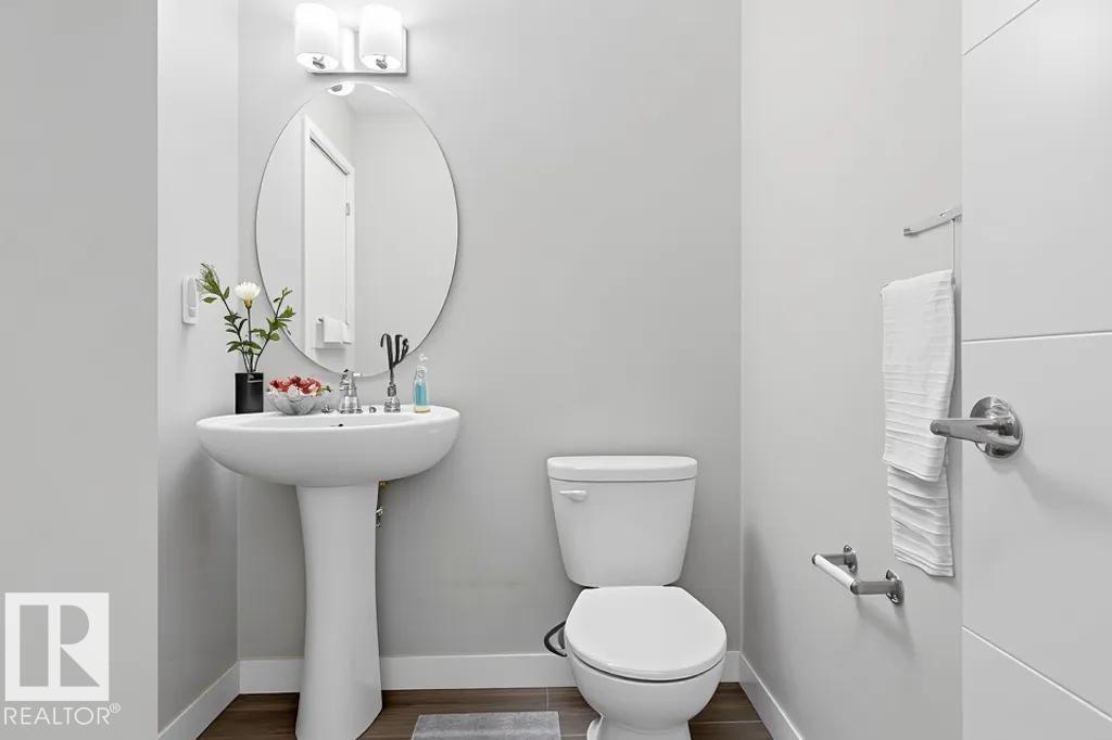 18, 2560 Pegasus BV NW, Edmonton