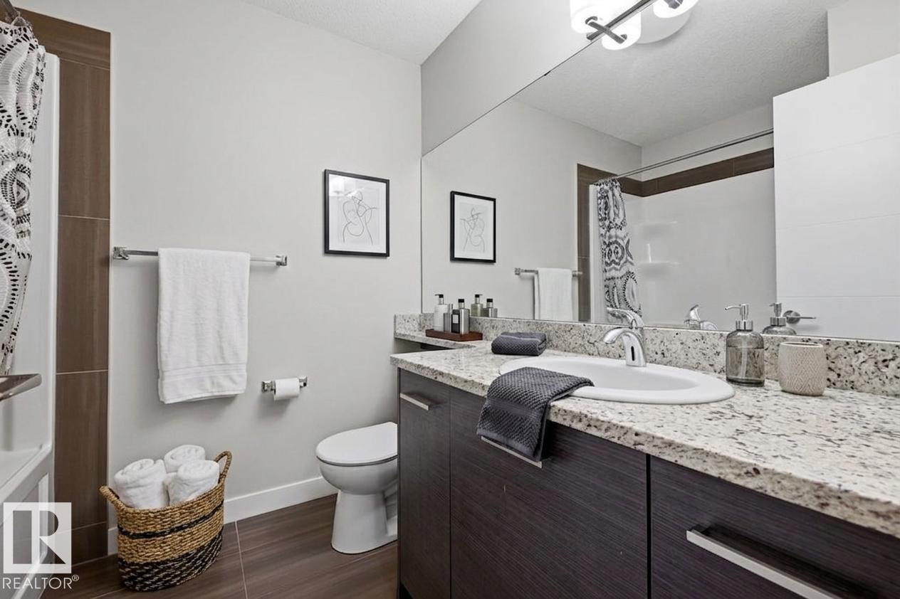 18, 2560 Pegasus BV NW, Edmonton