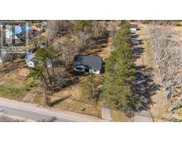 Bath (# pieces 1-6) - 33 Wood Island Road, Montague, PE C0A1R0 Photo 9