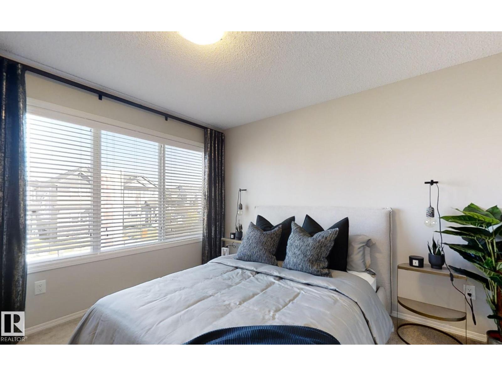 1609 210A ST NW, Edmonton