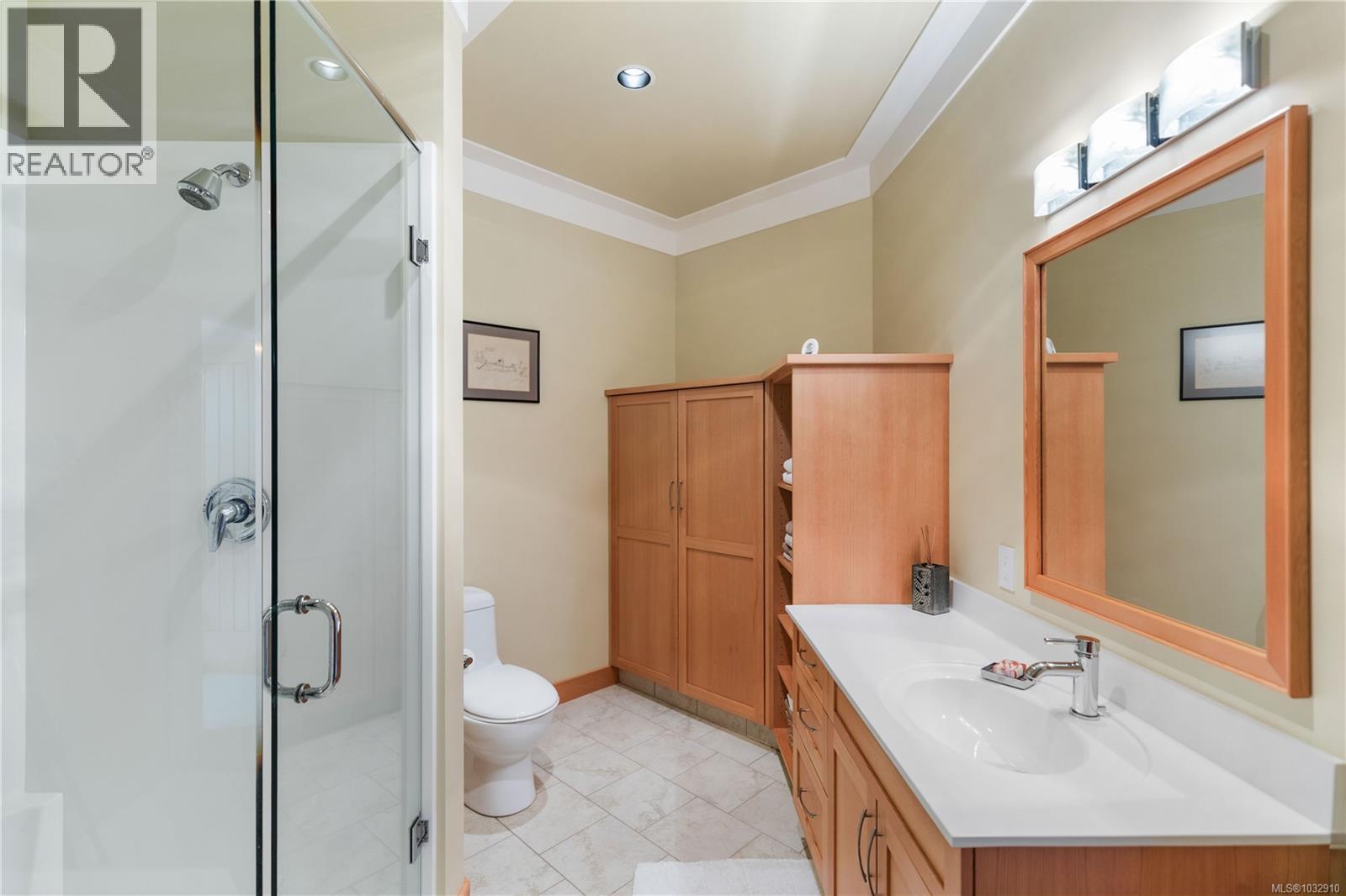 8440 Lawrence Rd - 41