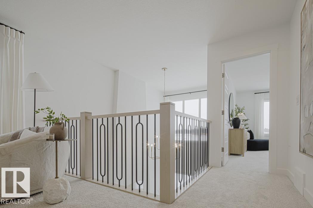 20715 40 AV NW, Edmonton