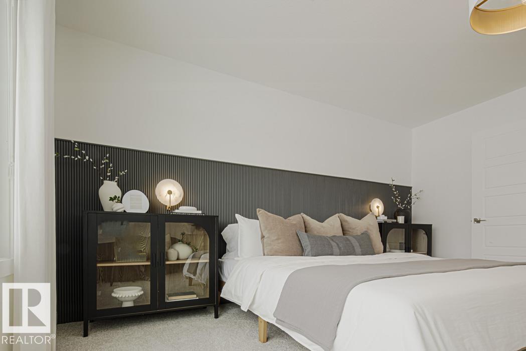 20715 40 AV NW, Edmonton