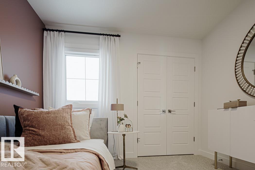 20715 40 AV NW, Edmonton