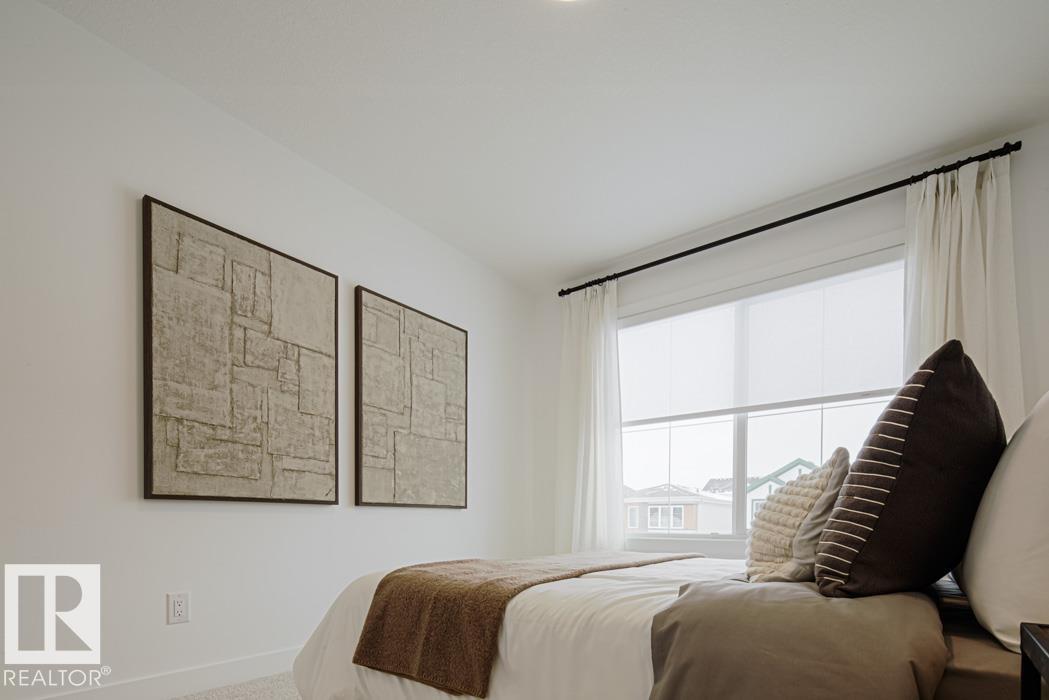 20715 40 AV NW, Edmonton