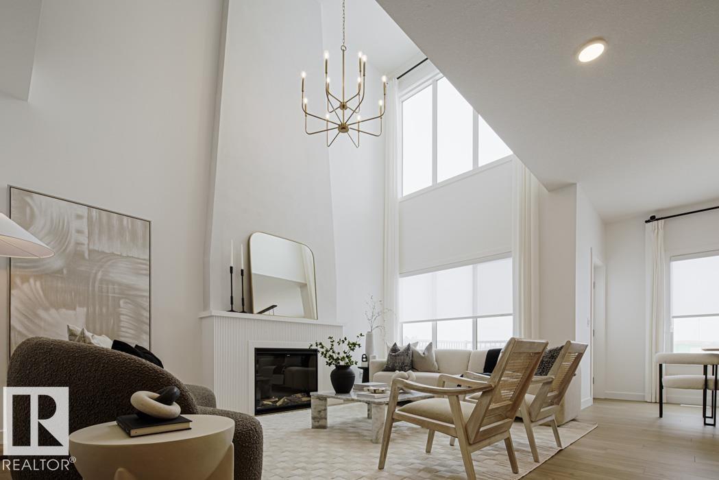 20715 40 AV NW, Edmonton