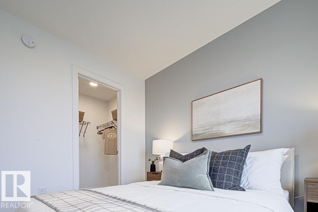 20739 40 AV NW, Edmonton