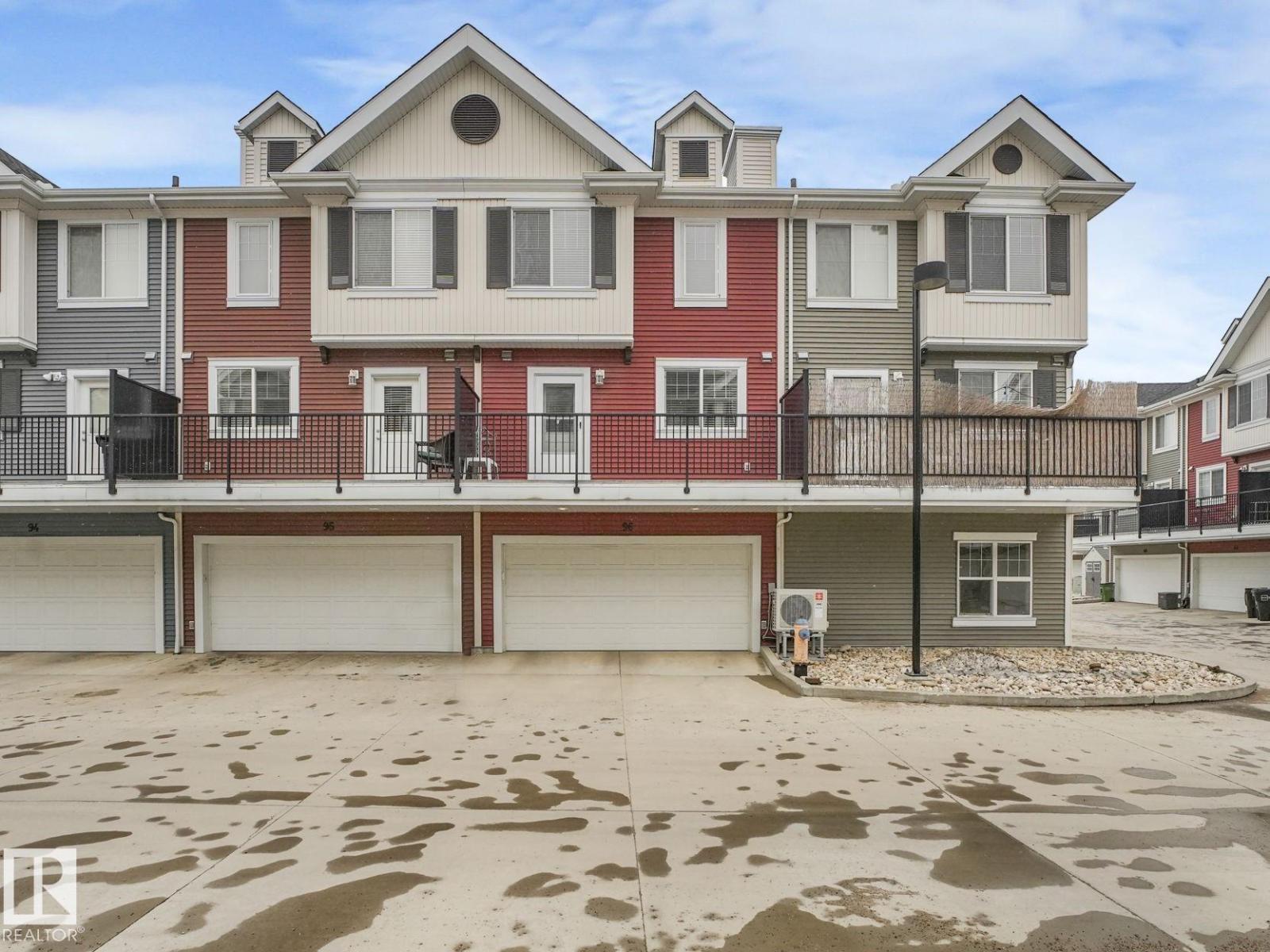 #96 8315 180 AV NW, Edmonton