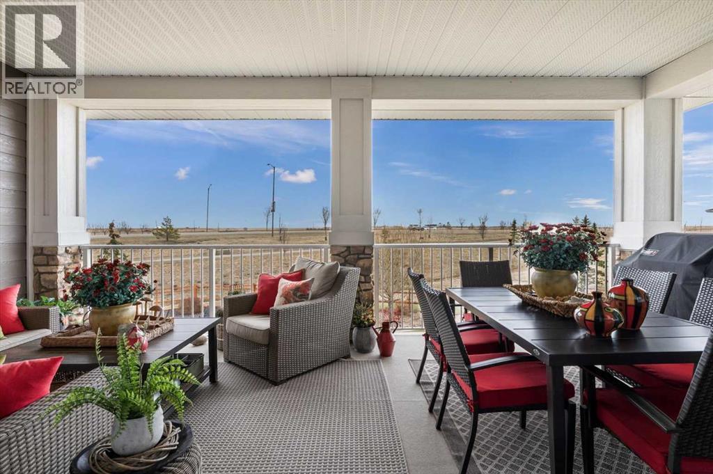 Covered Deck Main Floor