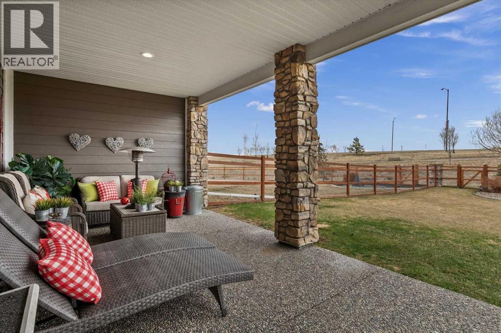 Covered Deck-Backyard