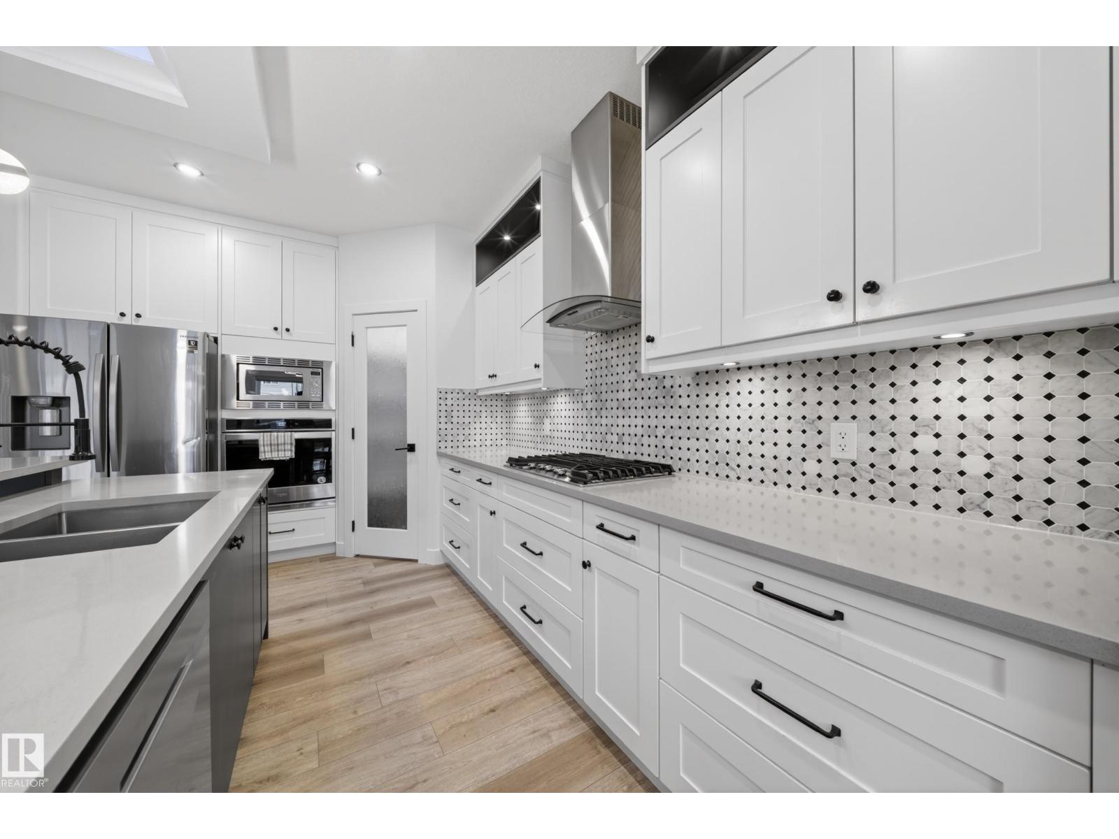 7414 Chivers Crescent SW SW, Edmonton