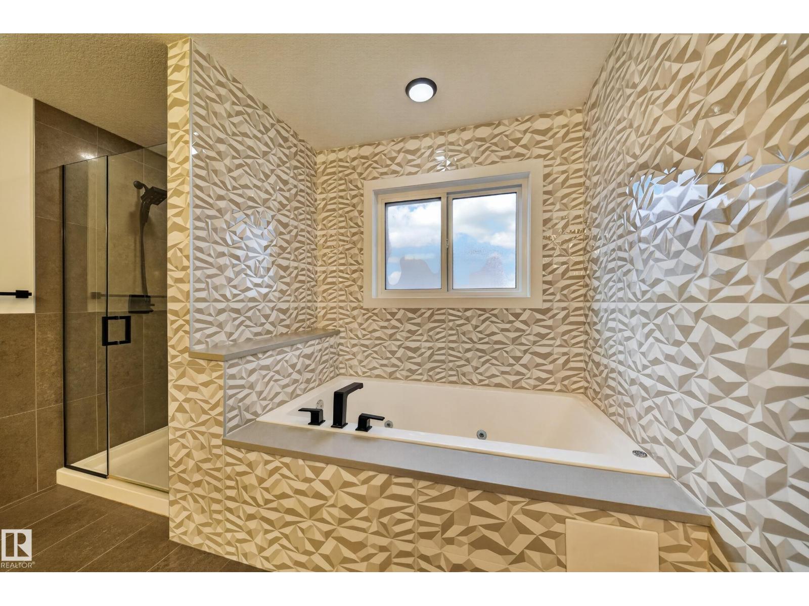 7414 Chivers Crescent SW SW, Edmonton