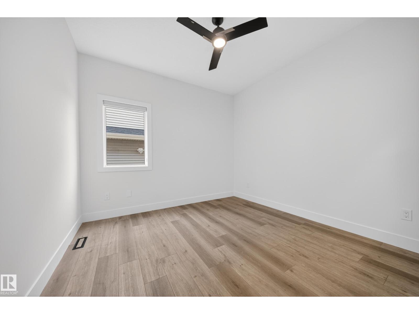 7414 Chivers Crescent SW SW, Edmonton