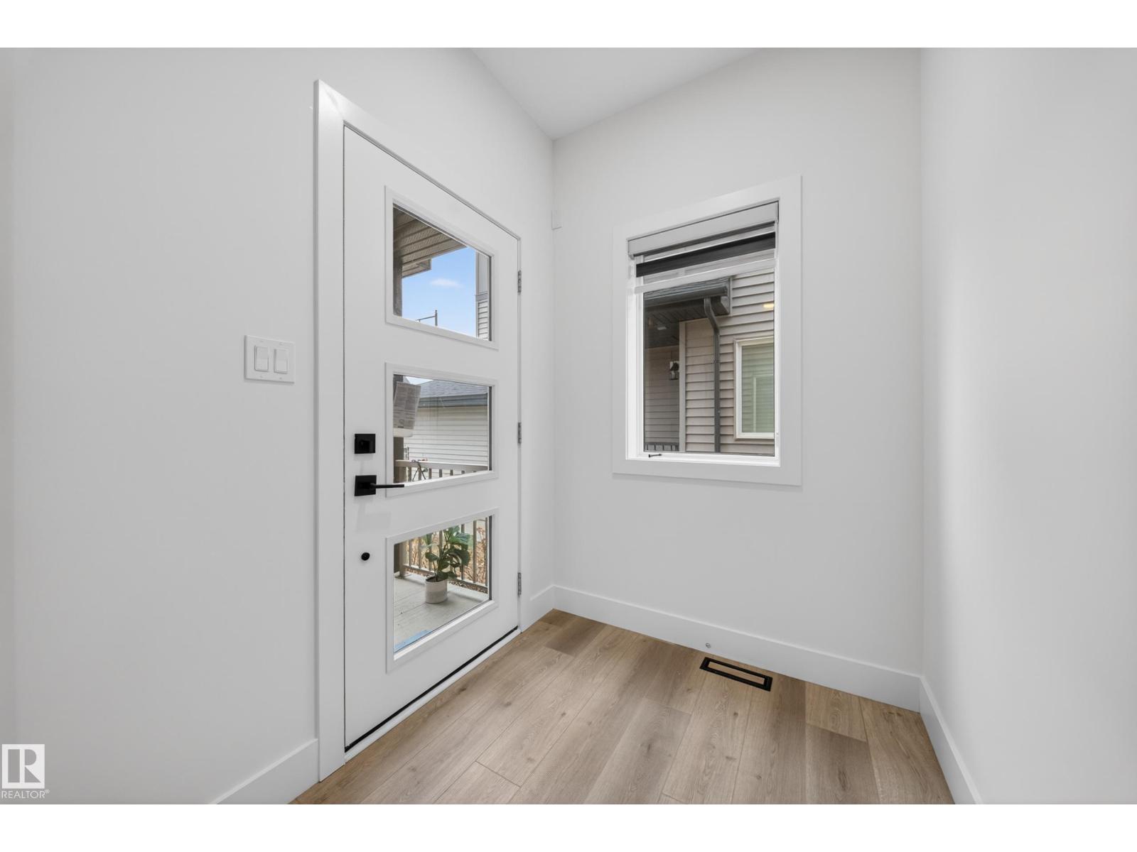 7414 Chivers Crescent SW SW, Edmonton