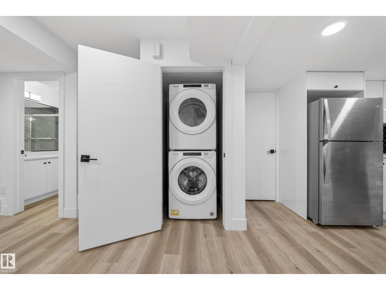 7414 Chivers Crescent SW SW, Edmonton