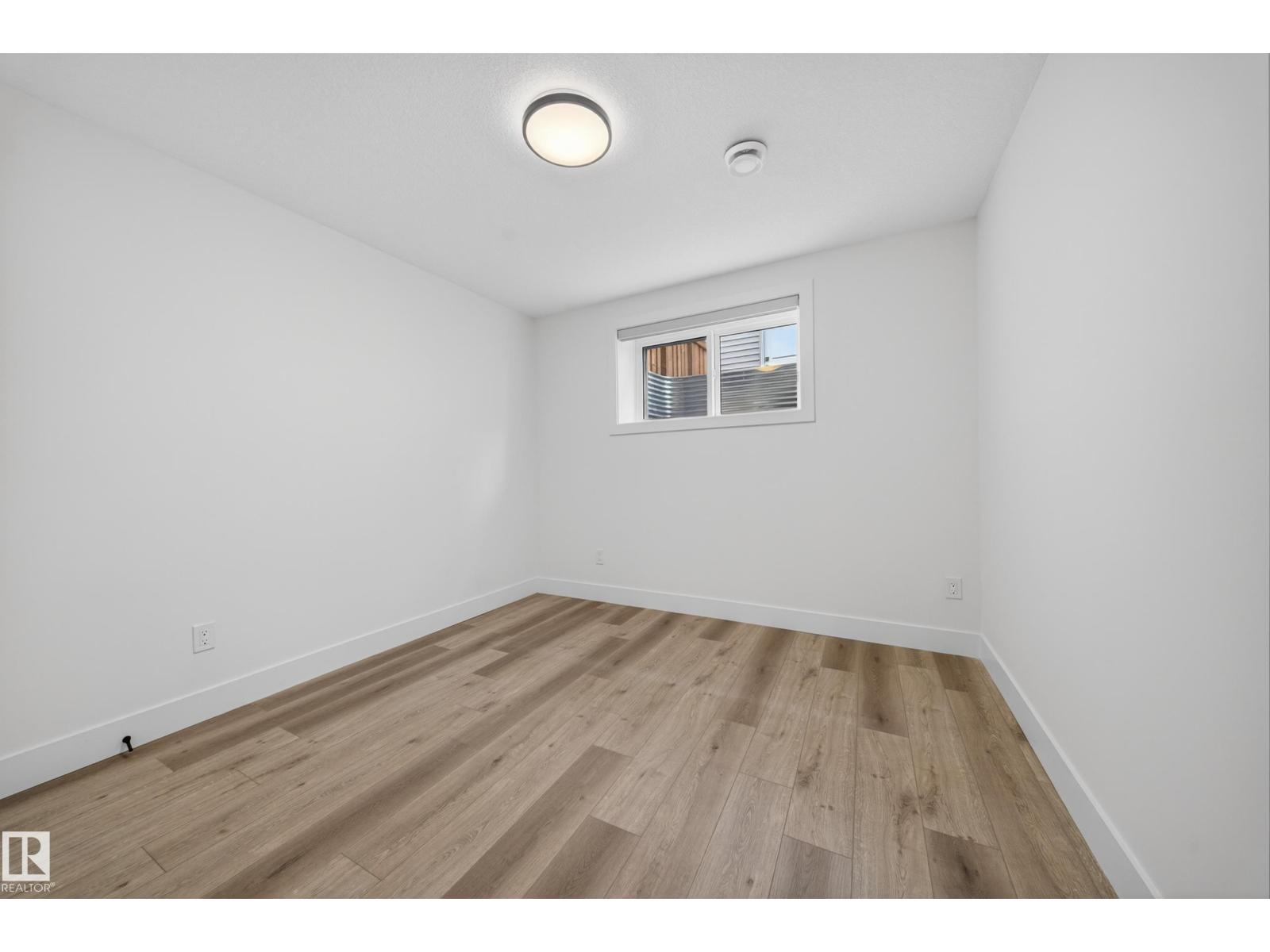 7414 Chivers Crescent SW SW, Edmonton