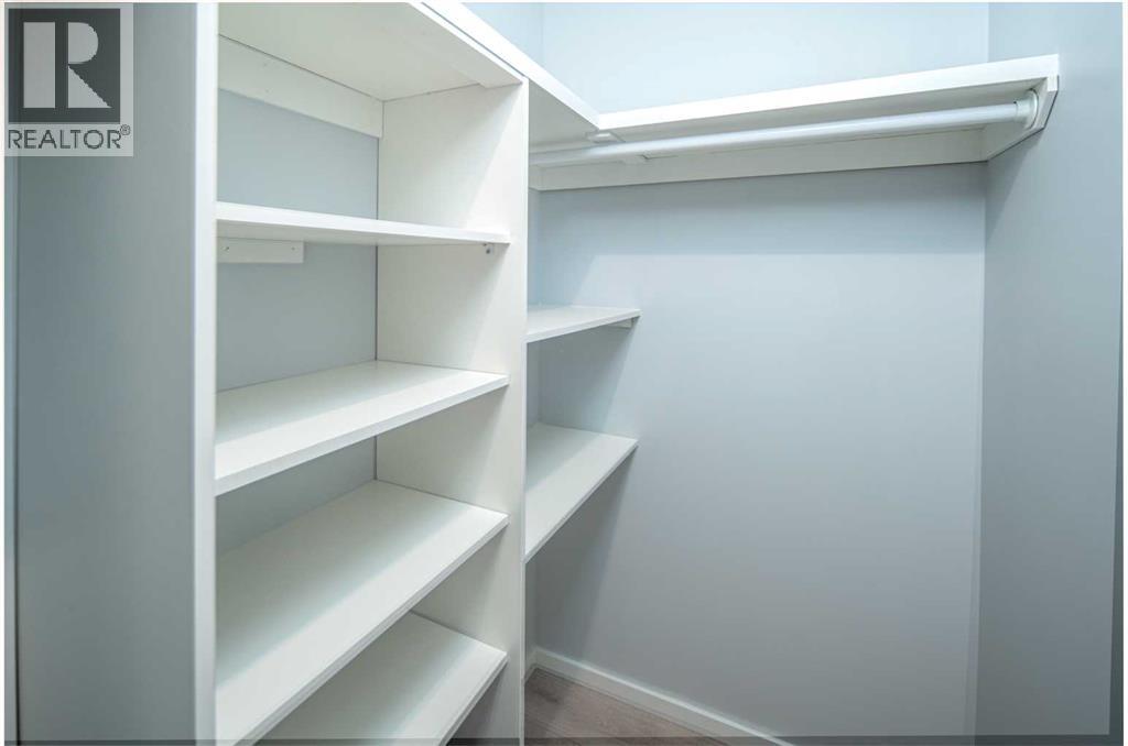 47 Bermuda Way NW - 12