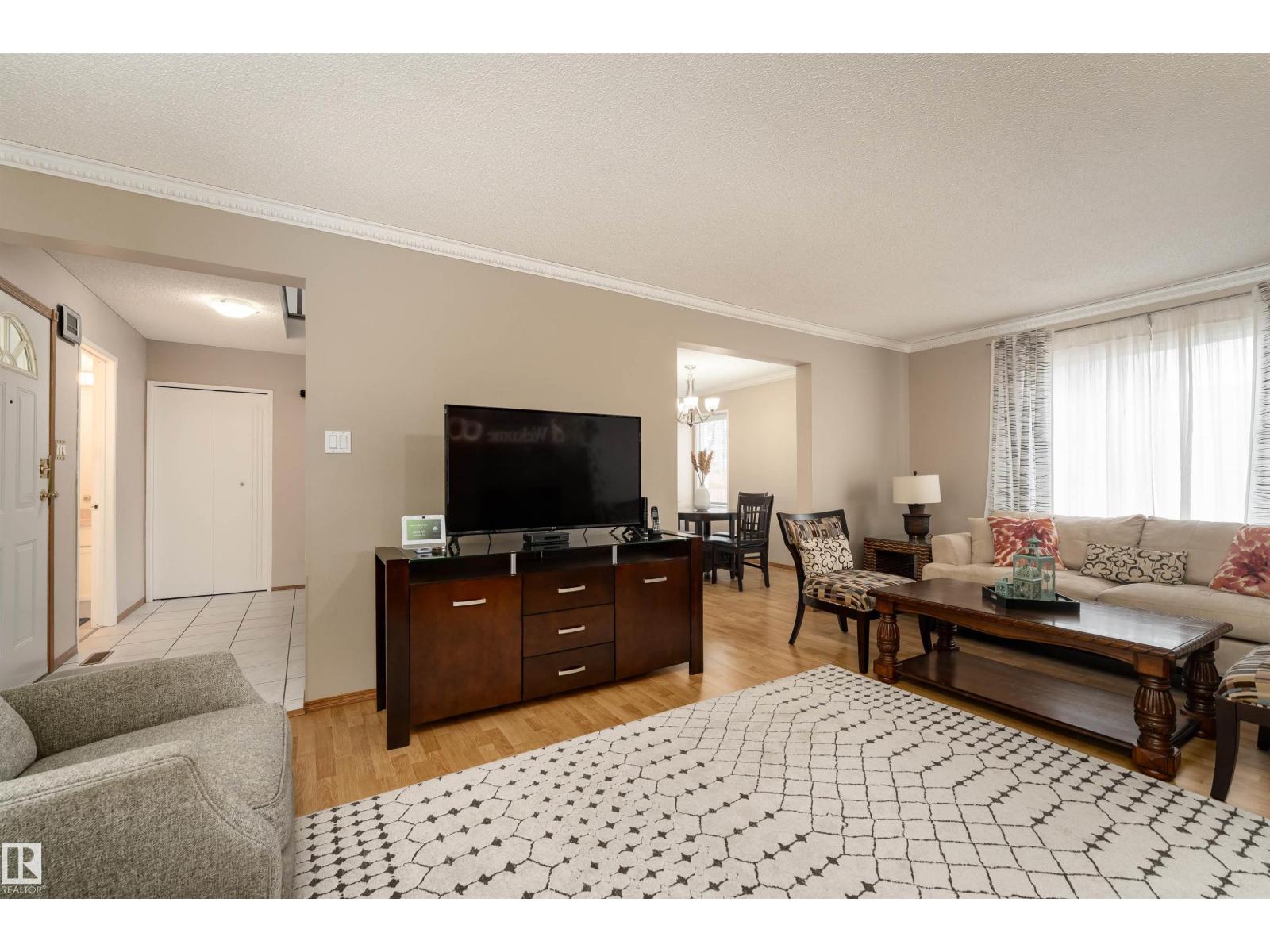 3627 146 AV NW, Edmonton