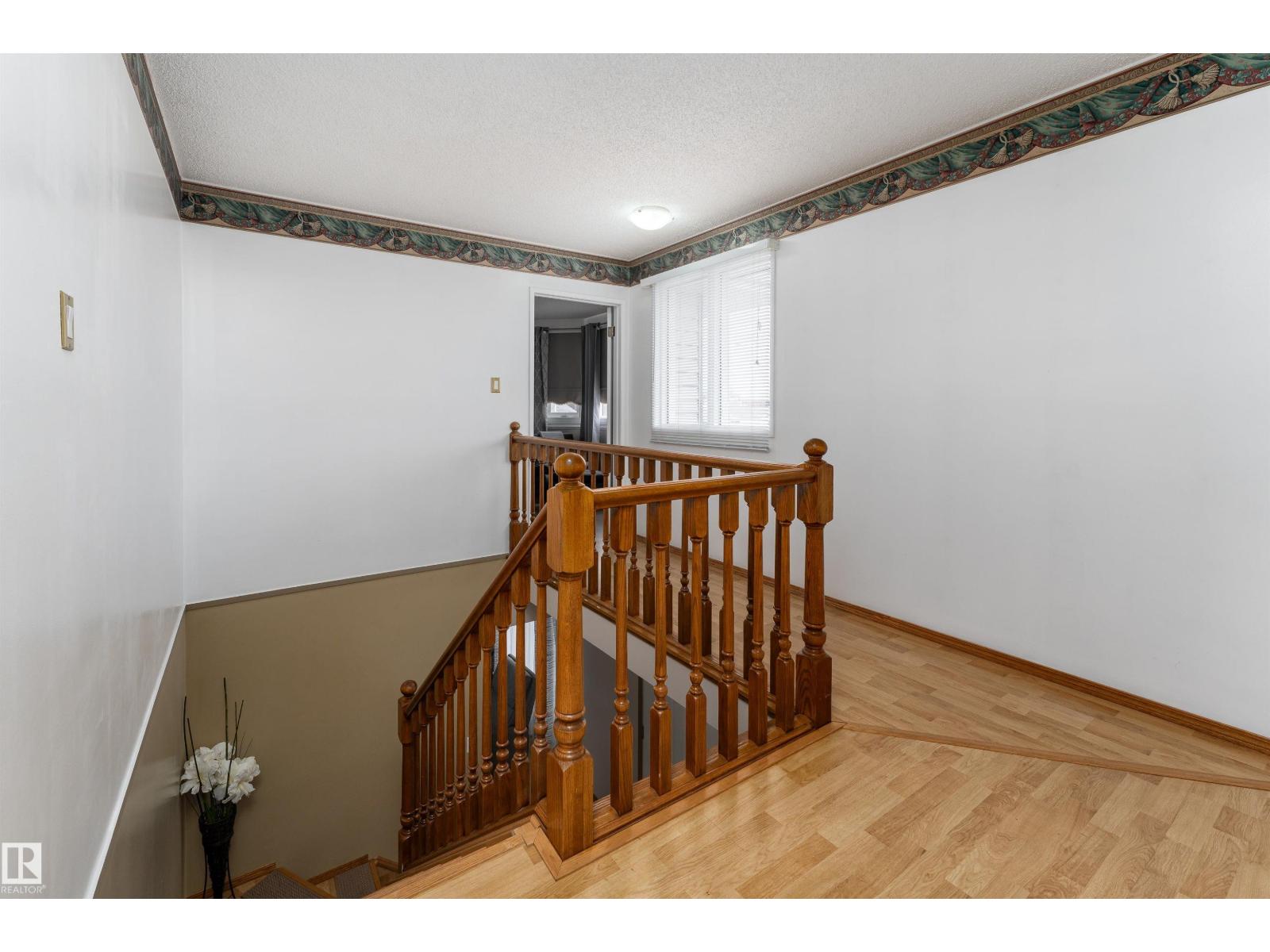 3627 146 AV NW, Edmonton