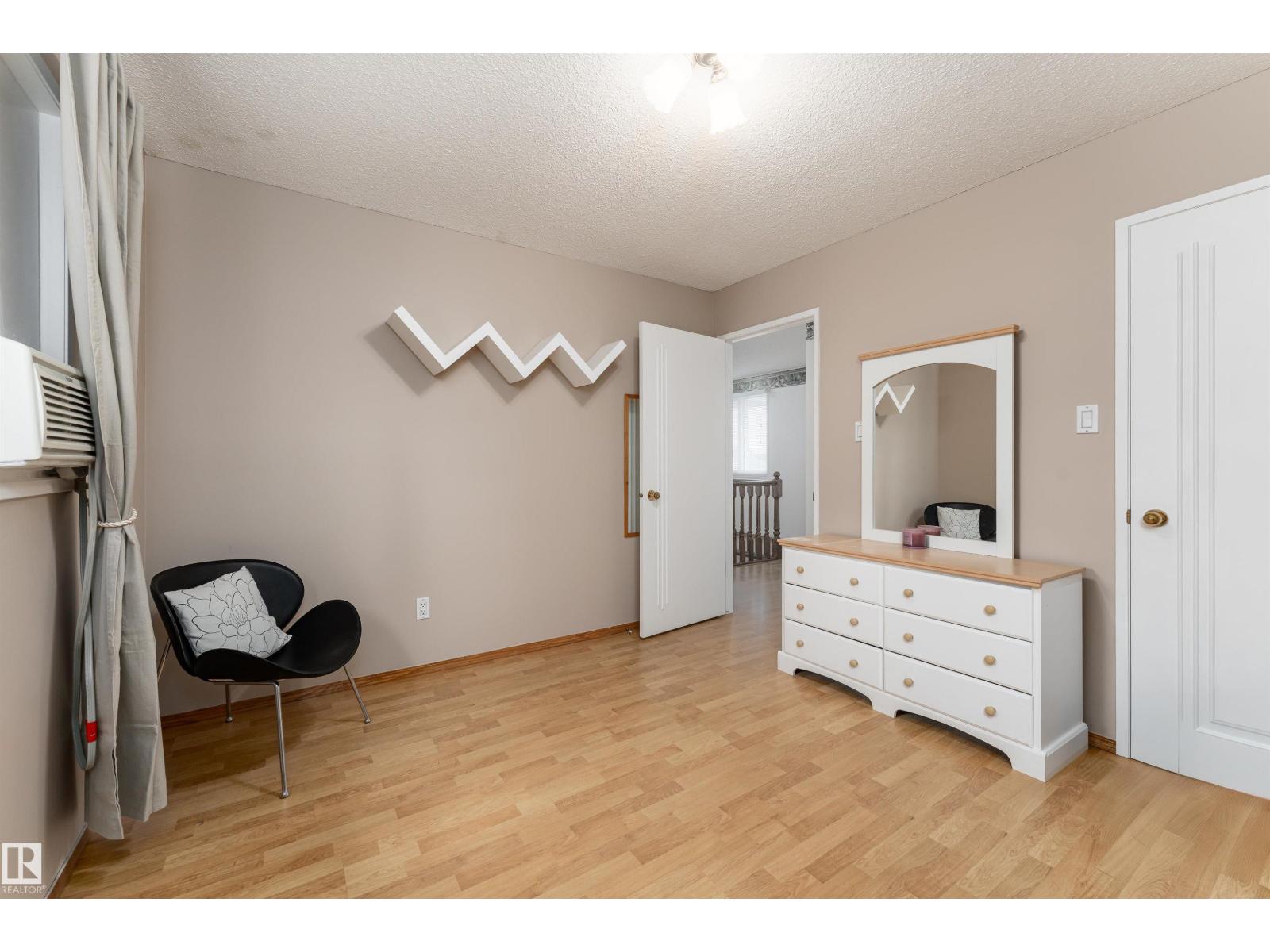 3627 146 AV NW, Edmonton