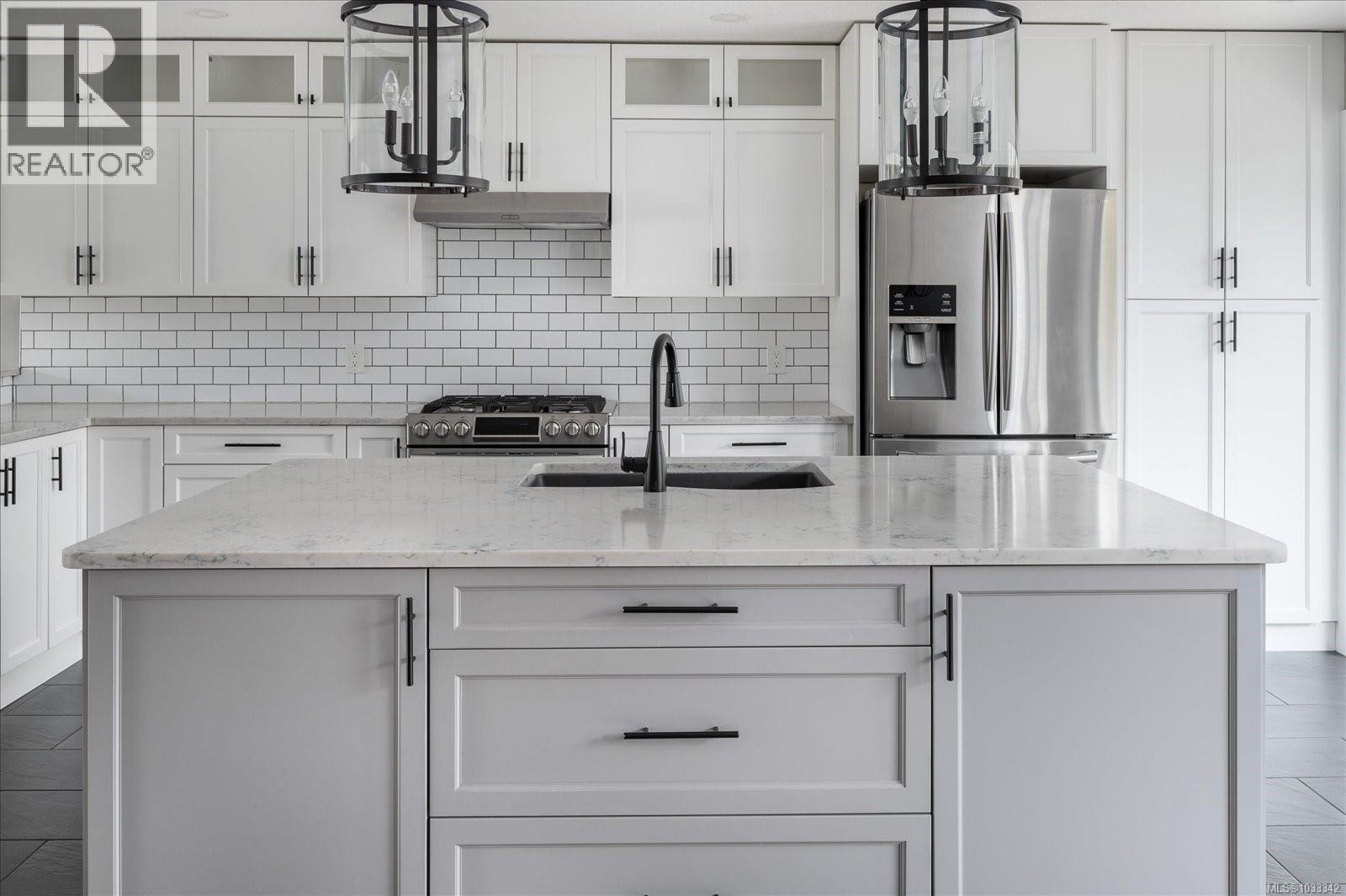 5701 Malibu Terr - 12