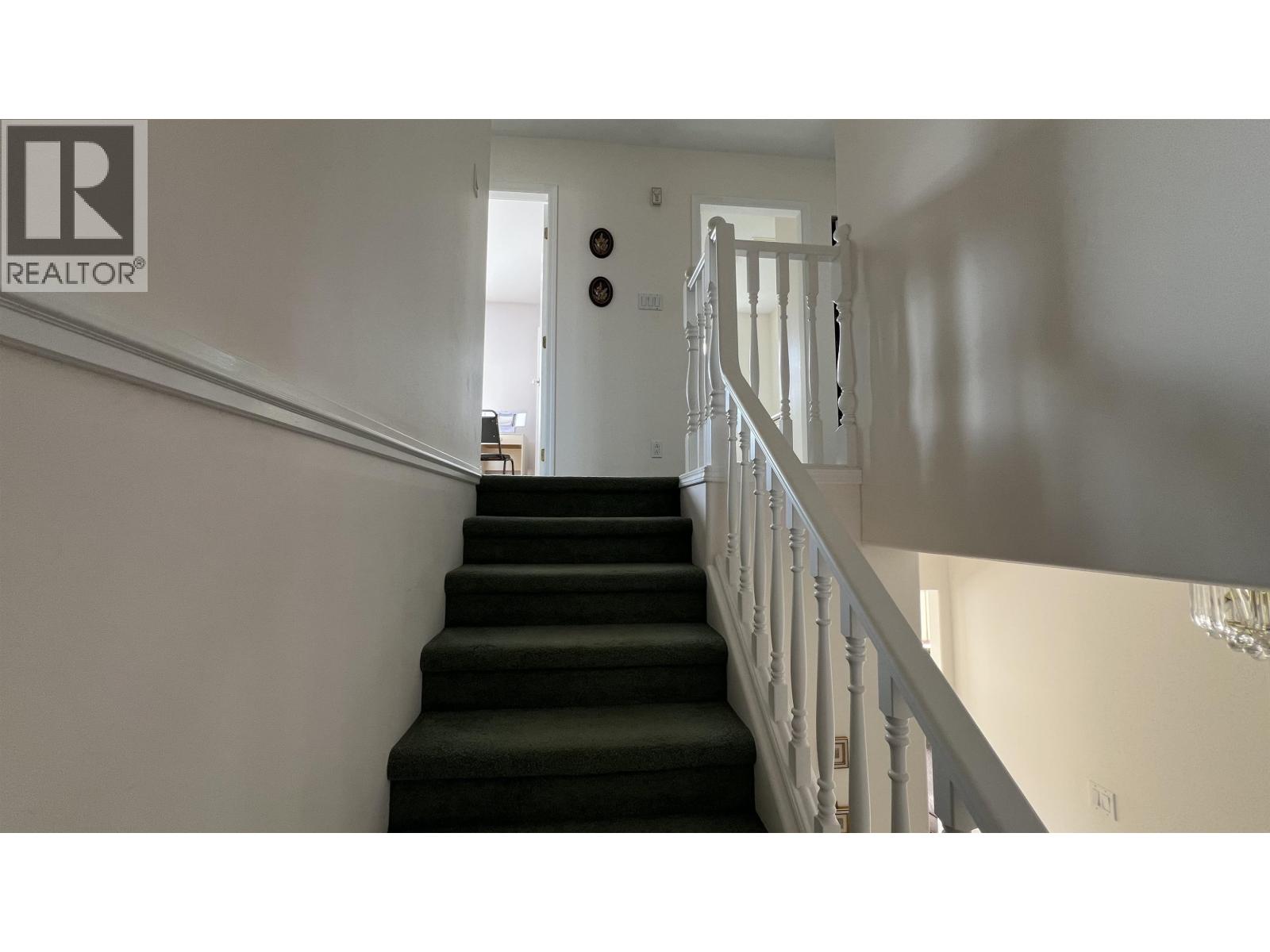 323 W 5TH AVENUE - 29