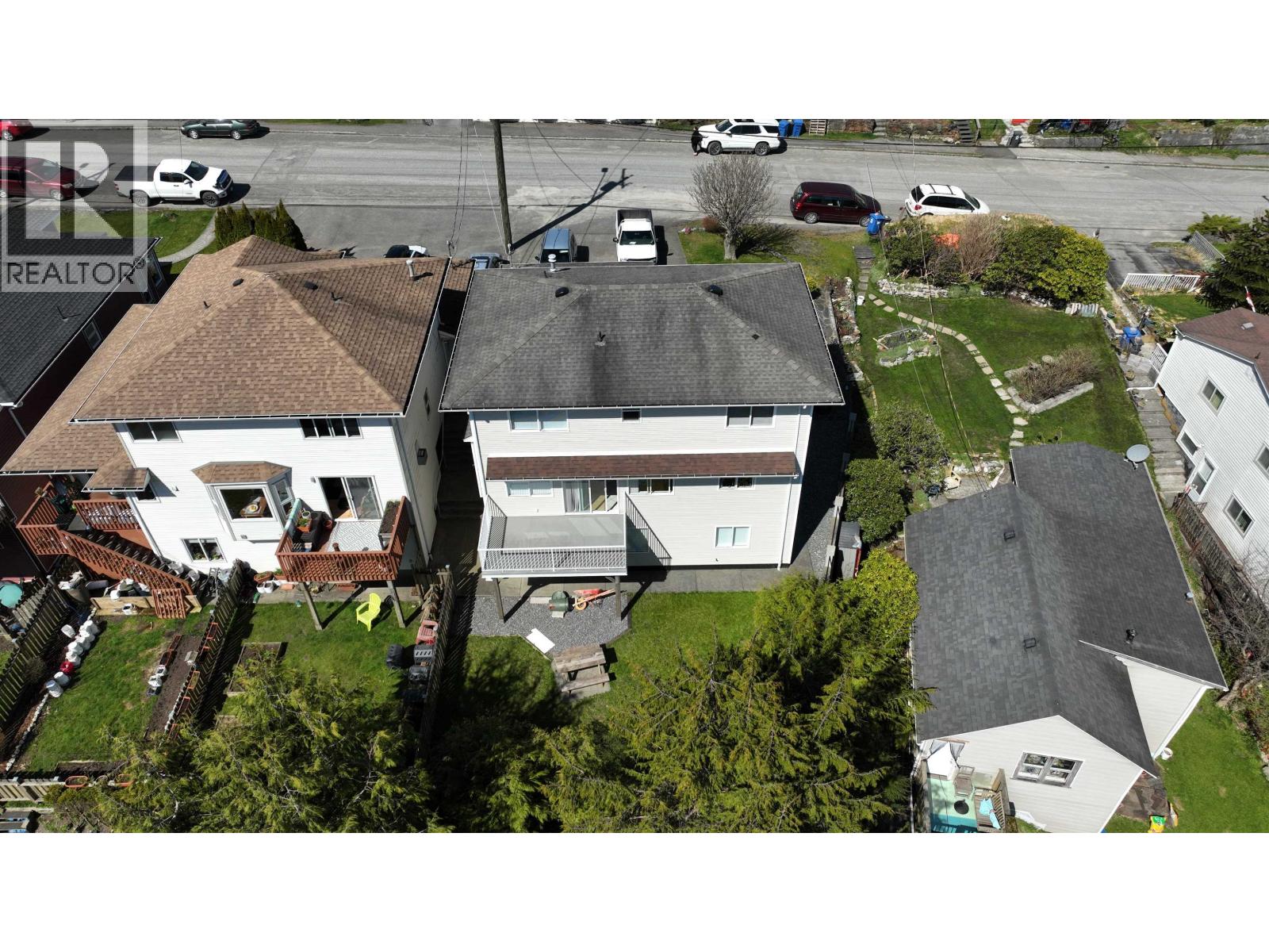 323 W 5TH AVENUE - 37