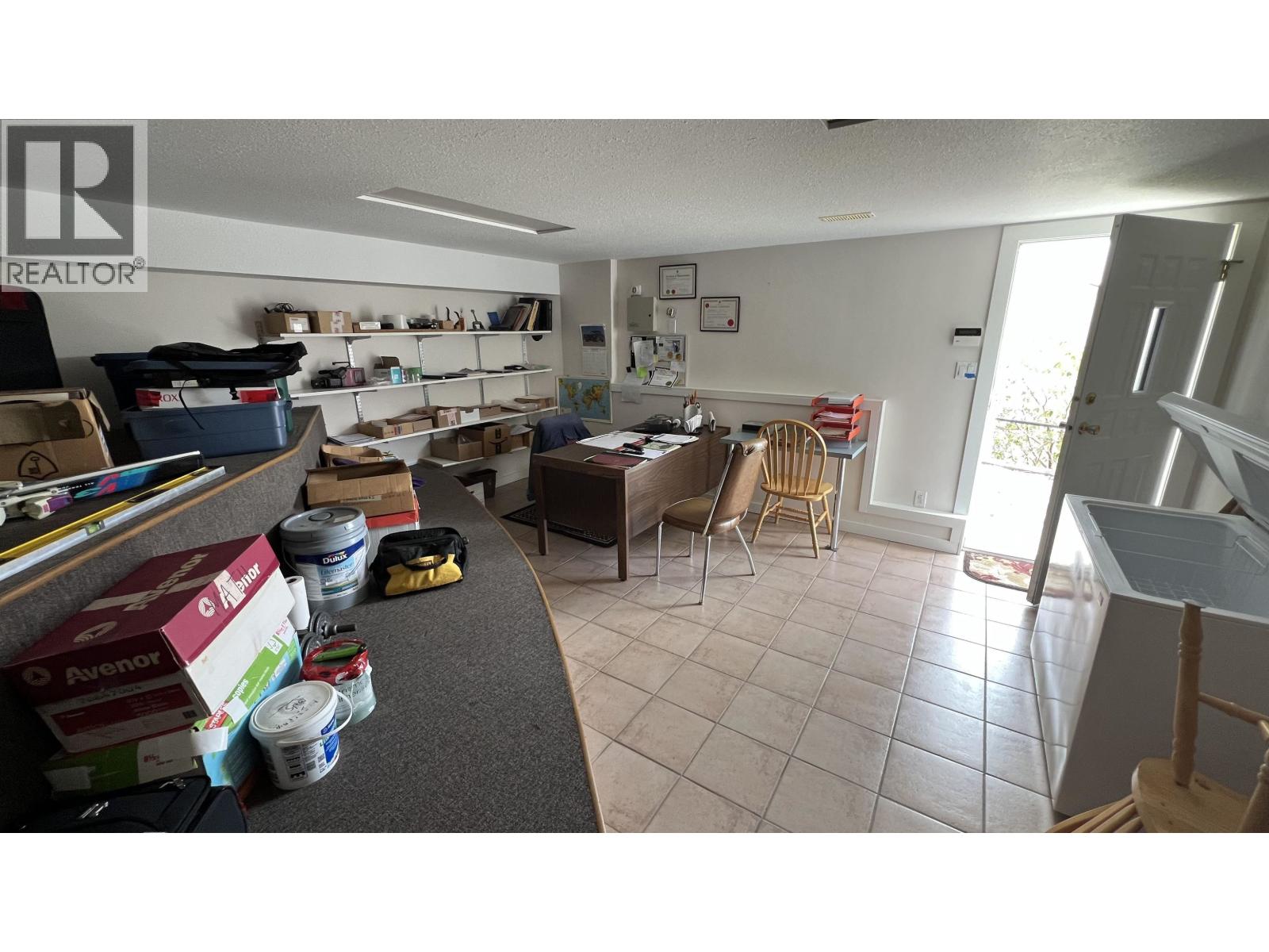 323 W 5TH AVENUE - 27