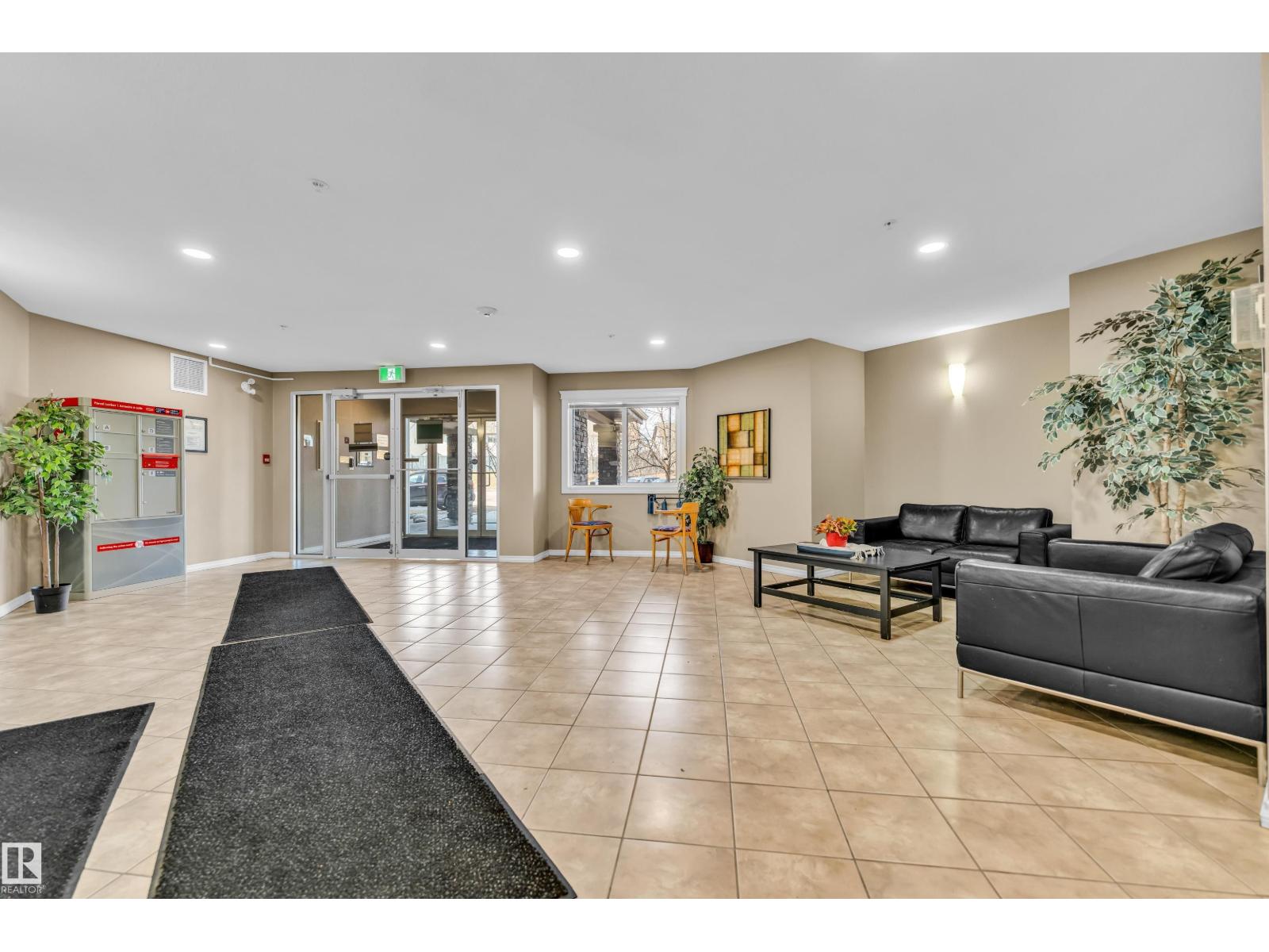 #113 5951 165 AV NW, Edmonton