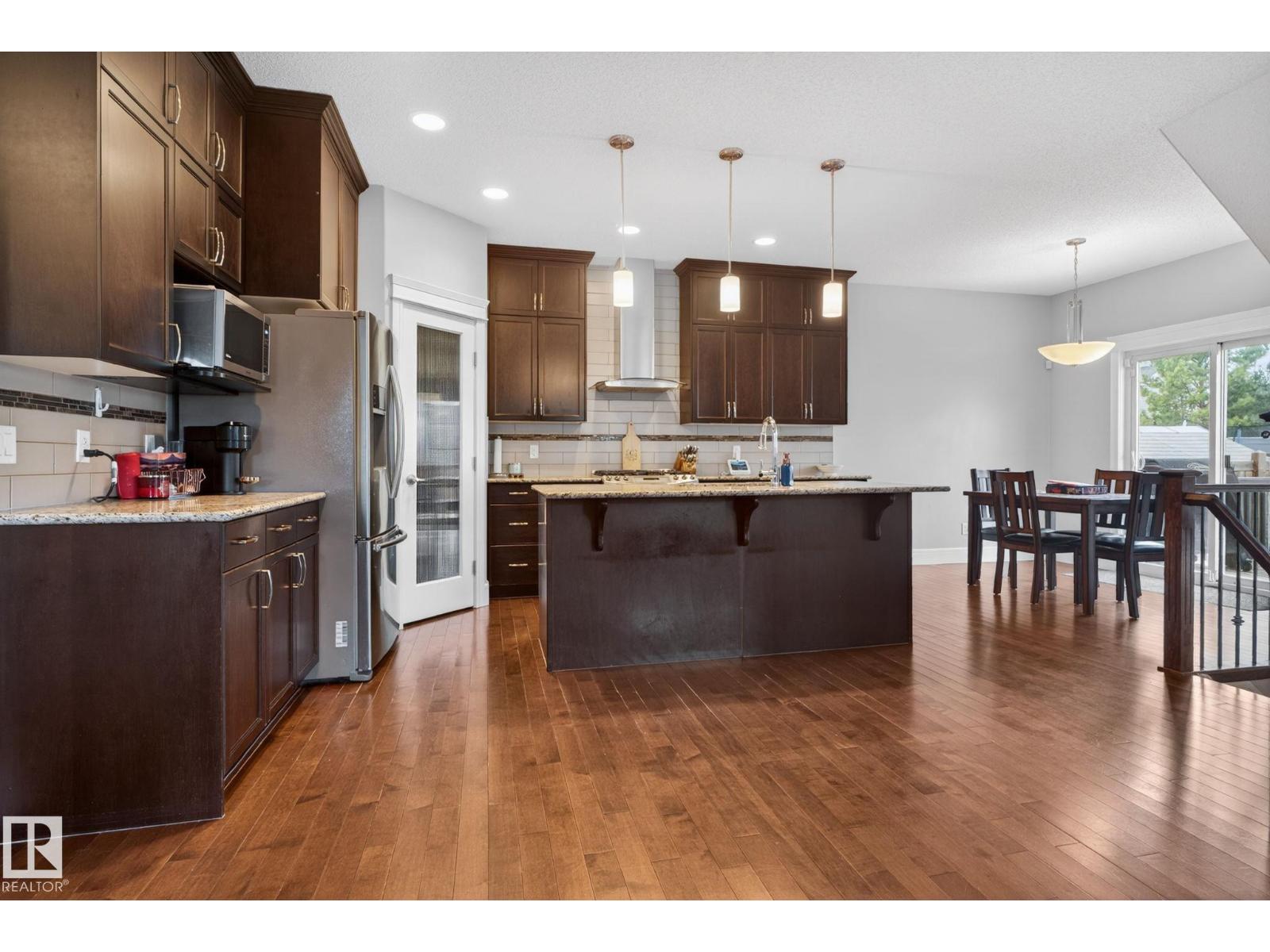 11732 18 AV SW, Edmonton