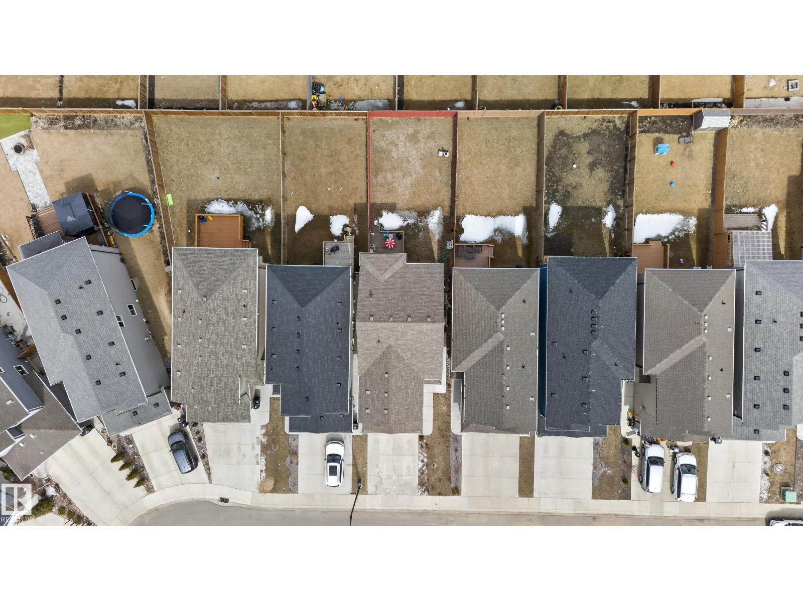 5242 23 AV SW, Edmonton