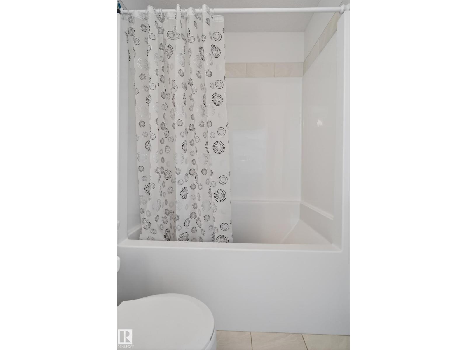 5242 23 AV SW, Edmonton